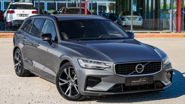 Volvo V60 cena 98900 przebieg: 157000, rok produkcji 2019 z Zalewo małe 781
